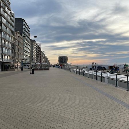 Bofeelie Gezellig 2 Slaapkamer App Aan Zee In Het Bruisende Middelkerke! Apartment Exterior photo